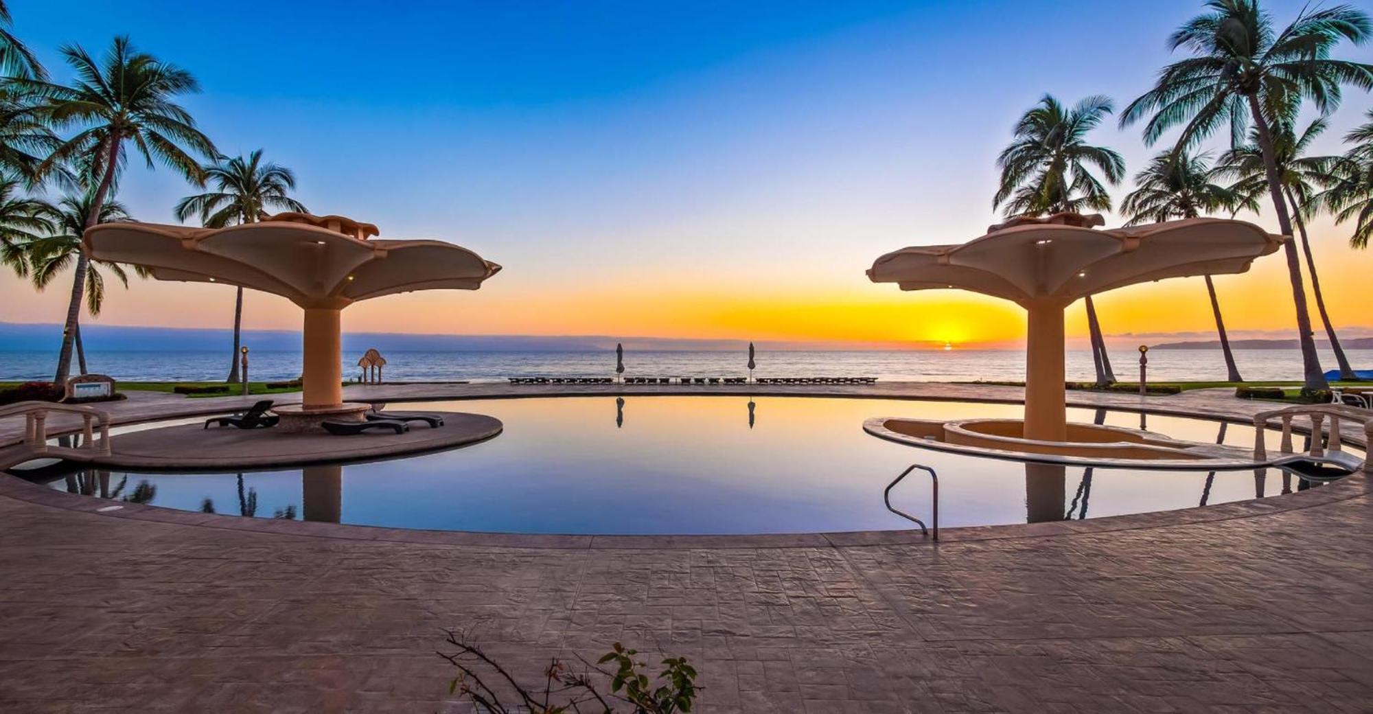 Ocean Front Condo With Pool Sleeps 6 Adults-Quinta Del Mar 203 Nuevo Vallarta Zewnętrze zdjęcie